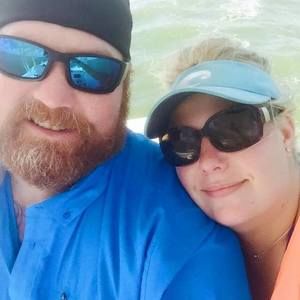 Meet your Posher, Adrienne